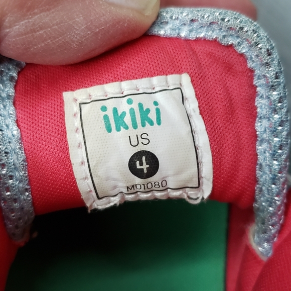 Ikiki Unicorn Squeaky Shoes toddler size 4 - Picture 4 of 10